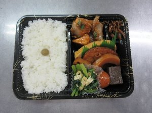 ランチ18.8.6.jpg