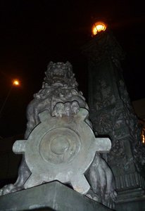 夜の獅子.jpg